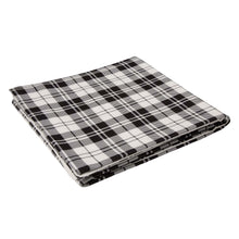 Load image into Gallery viewer, 72&quot;L*48&quot;W Polar Fleece Black &amp; White Plaid Reversible Duvet Cover
